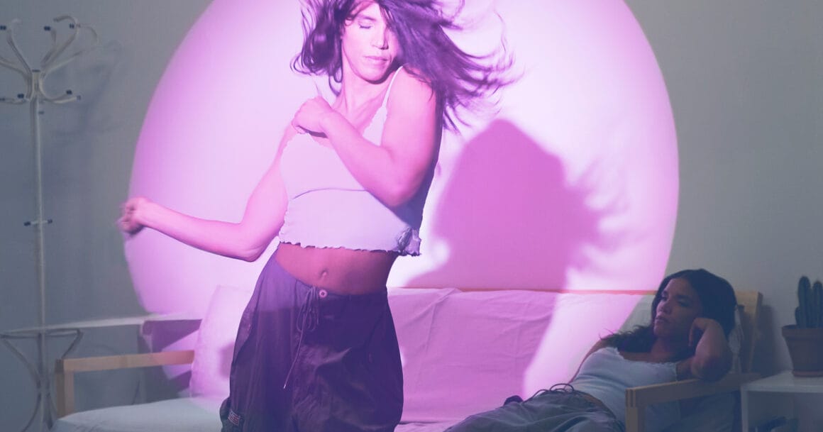 DANCING ON MY OWN